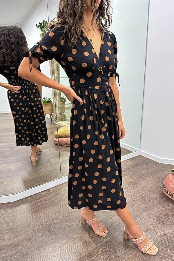 Elodie – The Summer Dress with Timeless Charm