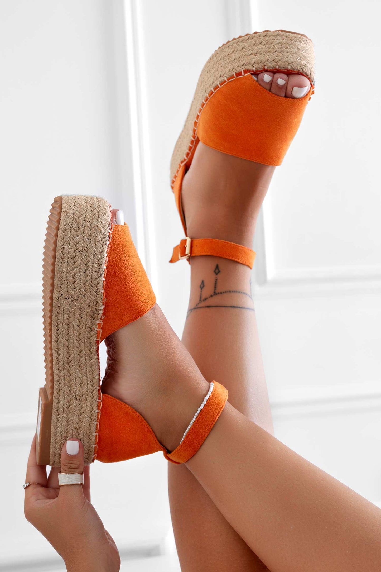 Espadrilles with wedge and strap
